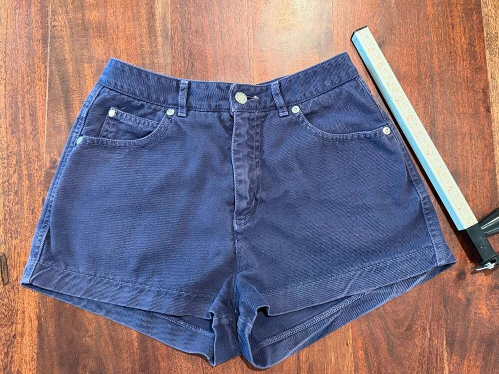 DKNY Jeans Vintage 90s Blue Rolled Cuff High Waisted Shorts Size 8